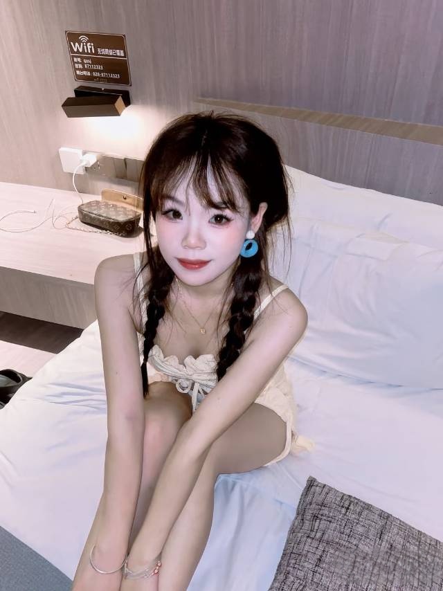 mmexport1749959793358.jpg